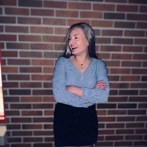 Meet your Posher, Isabella